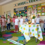 Wielkanocny występ przed rodzicami grupa Sówki..jpg