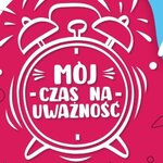 Budzik z napisem: 