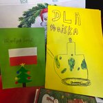 Kartka za granicę dla żołnierzy z zyczeniami bożonarodzeniowymi z motywem patriotycznym.jpg