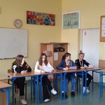 debata 7g 1.jpg